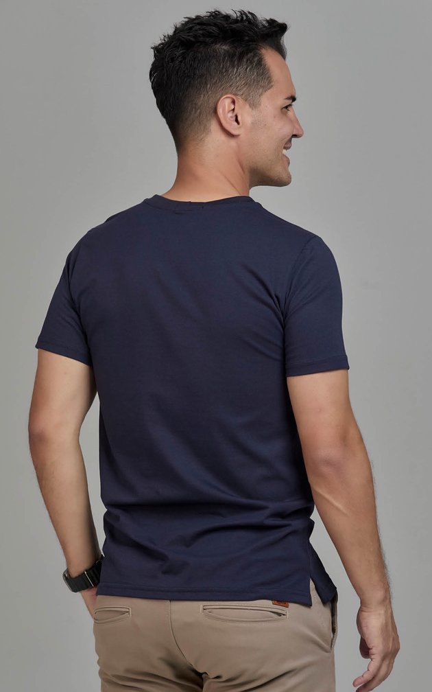 camiseta gola careca 80105 azul marinho costas
